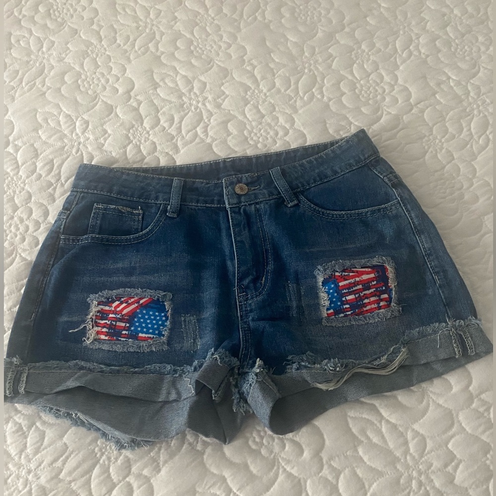 Denim shorts with patriotic patches🇺🇸